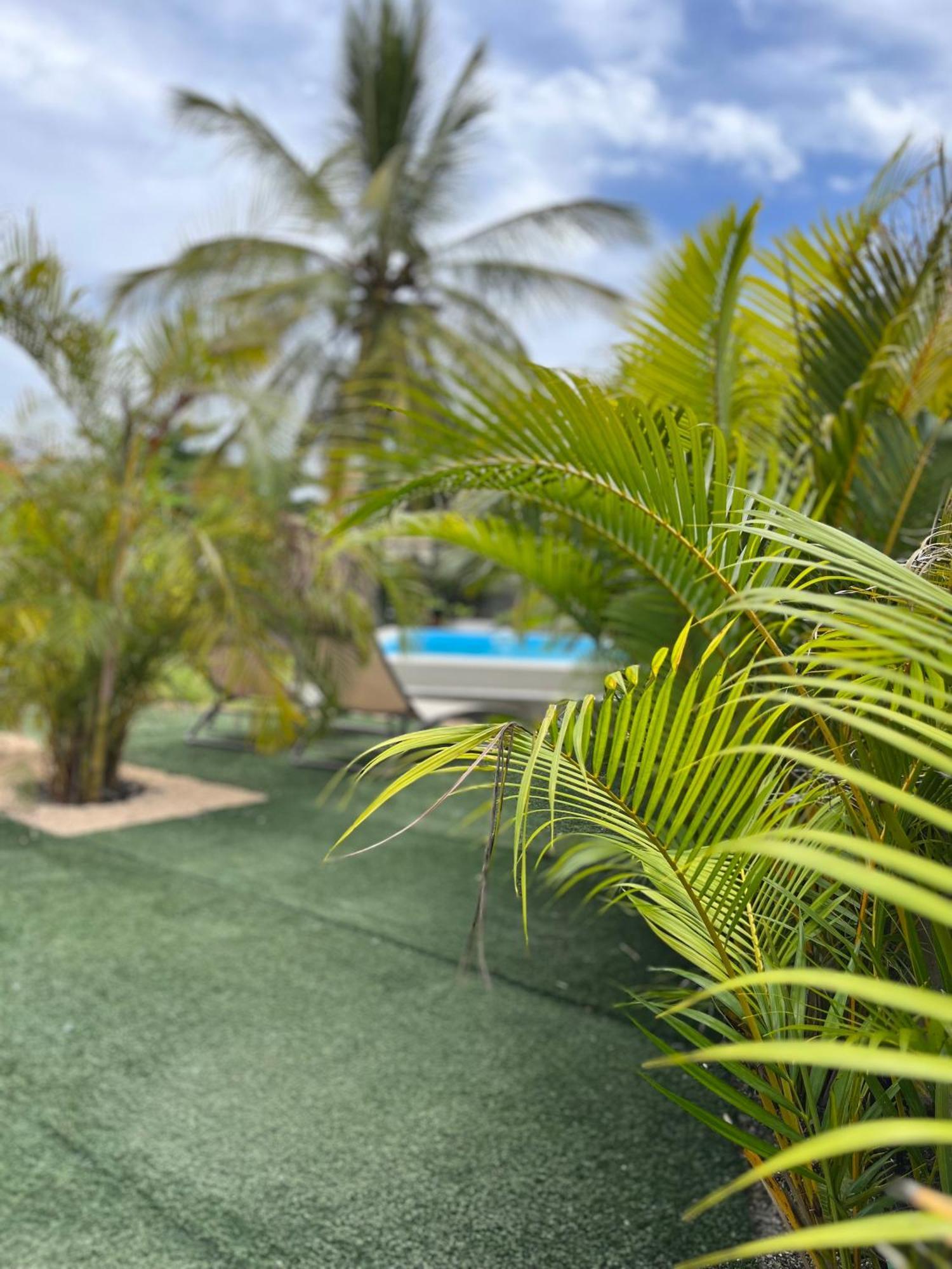 Cosy 2 Bedrooms Apts In Pereybere -Seasons Break Apartment Pereybere Beach Esterno foto