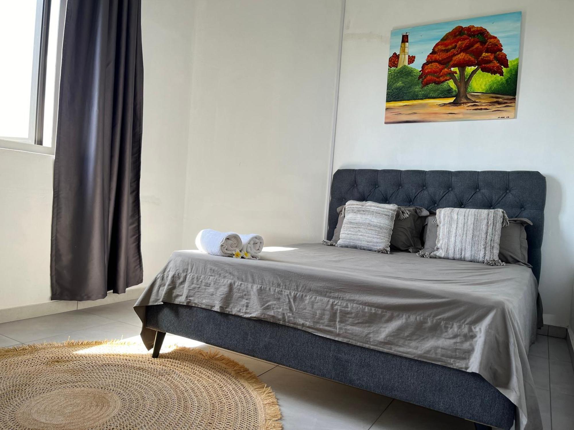 Cosy 2 Bedrooms Apts In Pereybere -Seasons Break Apartment Pereybere Beach Esterno foto